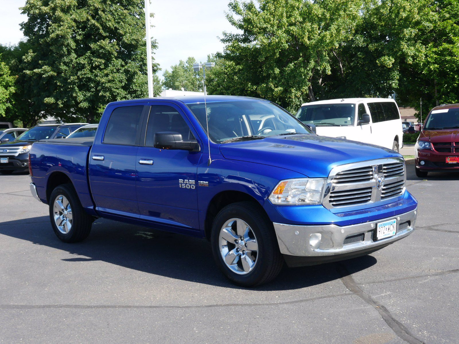 Pre-owned 2016 Ram 1500 Big Horn Crew Cab Pickup In Burnsville #n48743a 